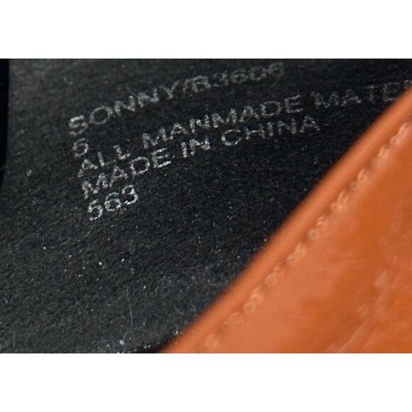 Blondo Waterproof Chain Accent Loafers Square Toe Brown Patent Leather Size 5 - Picture 6 of 7